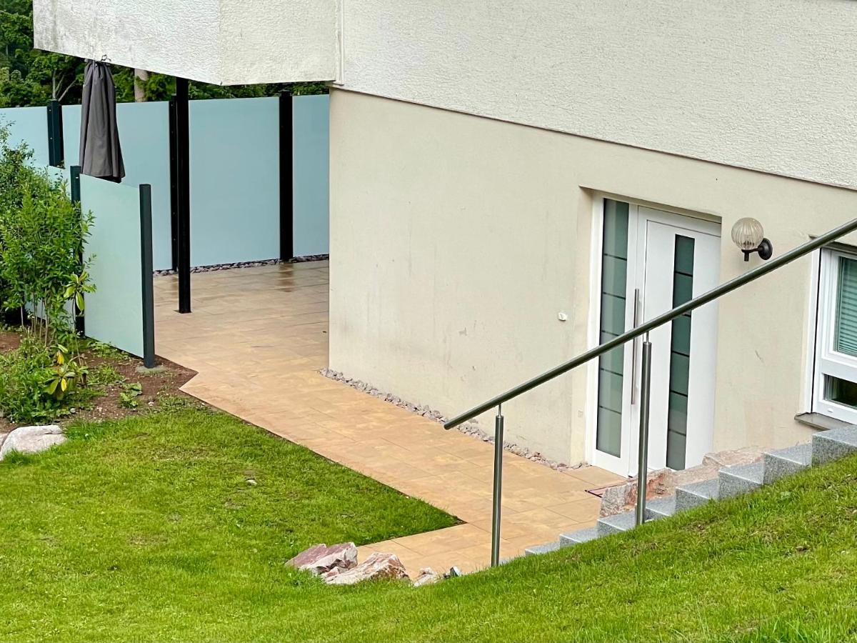 Haus Jenni Im Schwarzwald, 3,5-Zimmer, Grosse Terrasse 弗罗伊登施塔特 外观 照片