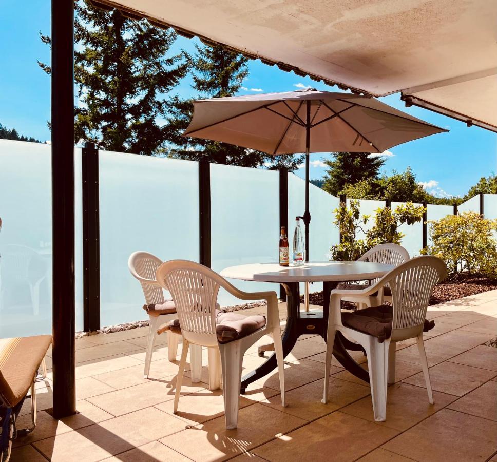 Haus Jenni Im Schwarzwald, 3,5-Zimmer, Grosse Terrasse 弗罗伊登施塔特 外观 照片