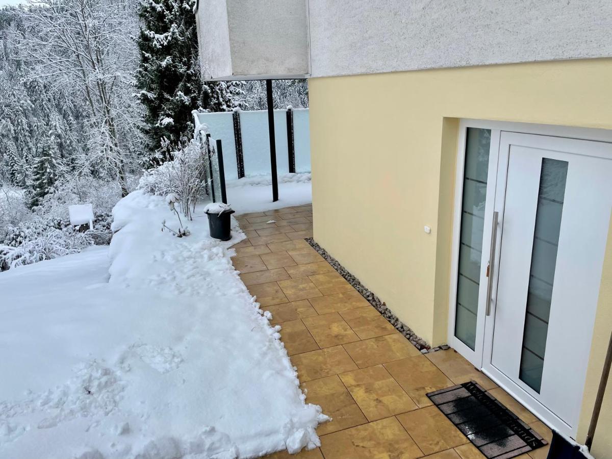 Haus Jenni Im Schwarzwald, 3,5-Zimmer, Grosse Terrasse 弗罗伊登施塔特 外观 照片