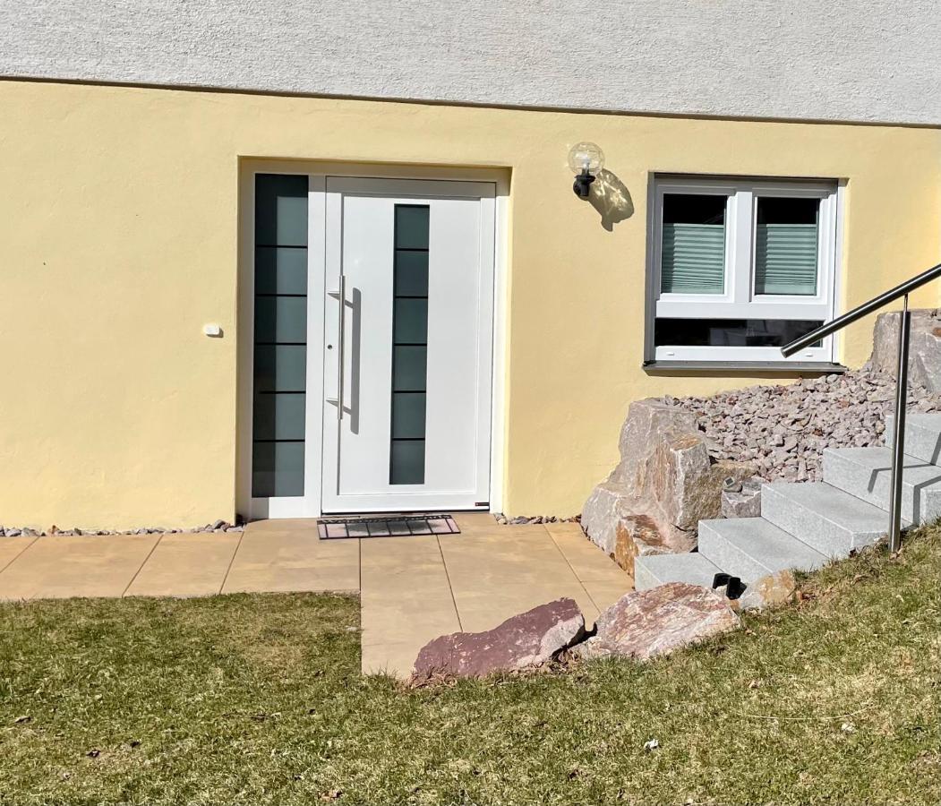 Haus Jenni Im Schwarzwald, 3,5-Zimmer, Grosse Terrasse 弗罗伊登施塔特 外观 照片