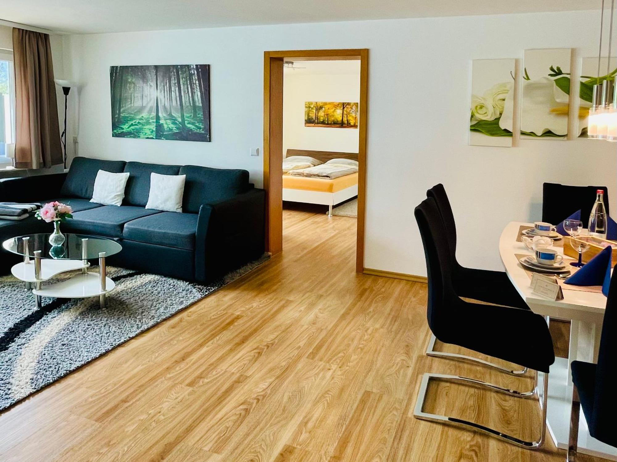 Haus Jenni Im Schwarzwald, 3,5-Zimmer, Grosse Terrasse 弗罗伊登施塔特 外观 照片
